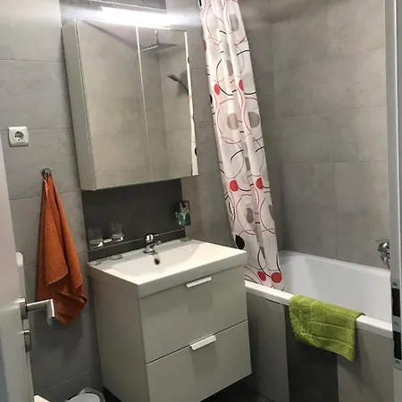 Apartman Bella *